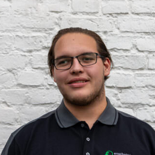 tom_bellinghausen tom_bellinghausen